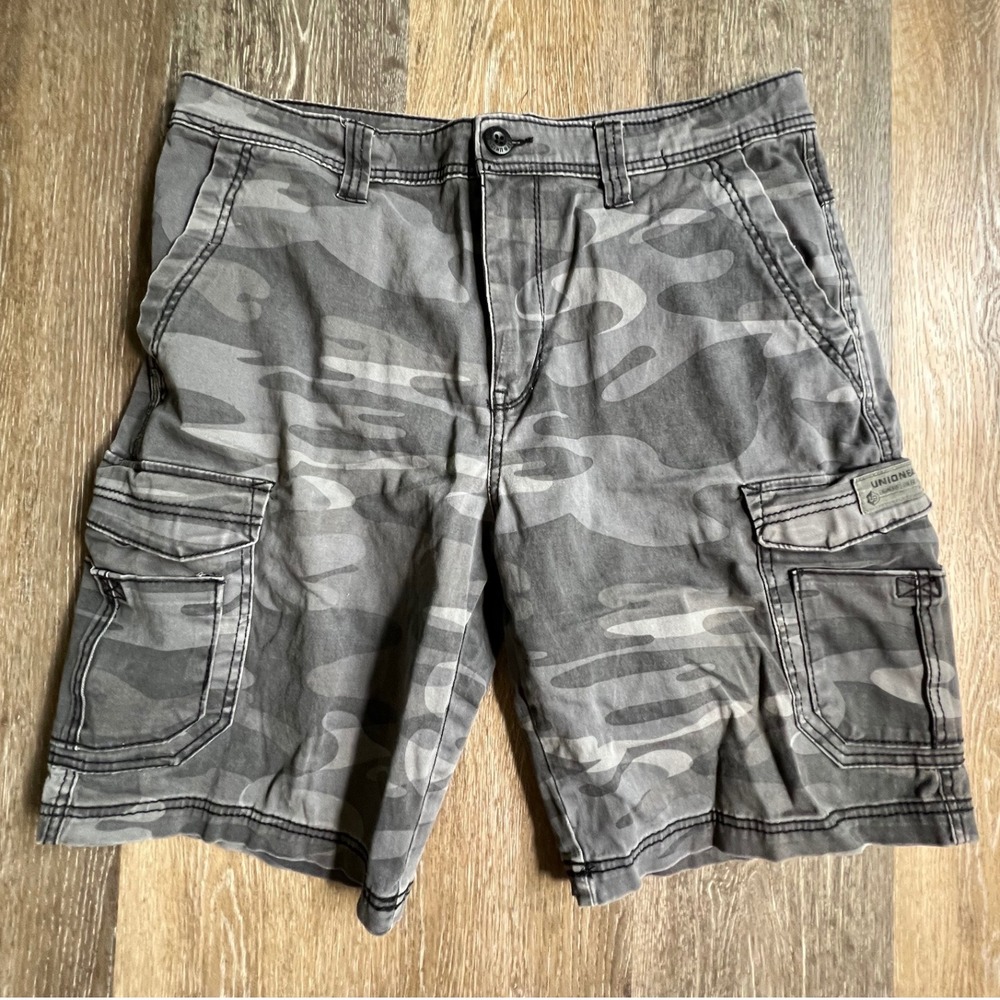 Unionbay Cargo Shorts Mens 36 Gray Camouflage Stretch Cotton Utility Pockets